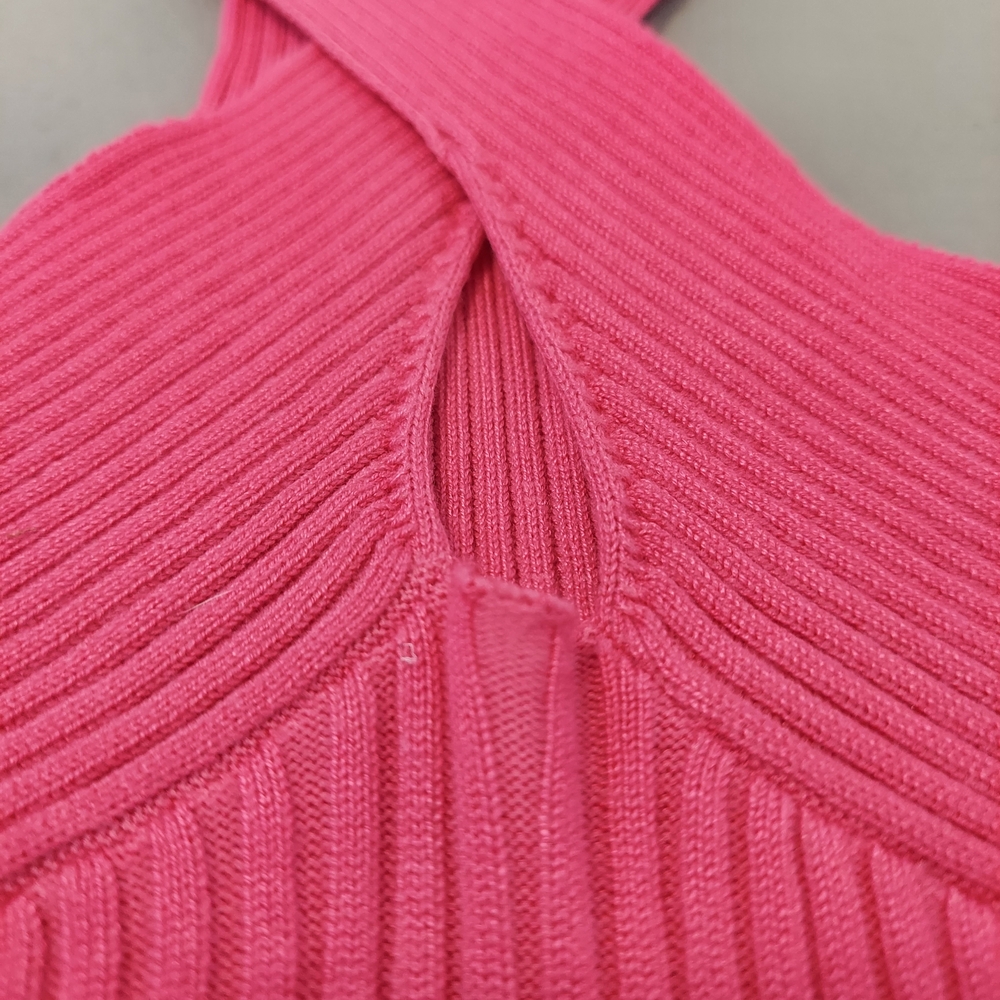 Pink Ribbed Halter Top By Almost Famous Size Medium - Picture 2 of 8